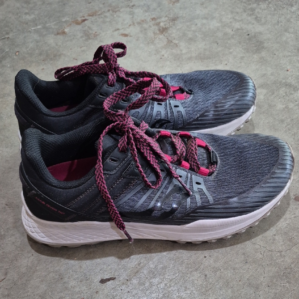 Women's Charcoal Grey W/Pink Running Shoes